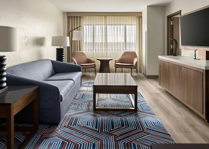 Oshkosh Marriott Waterfront Hotel & Convention Center