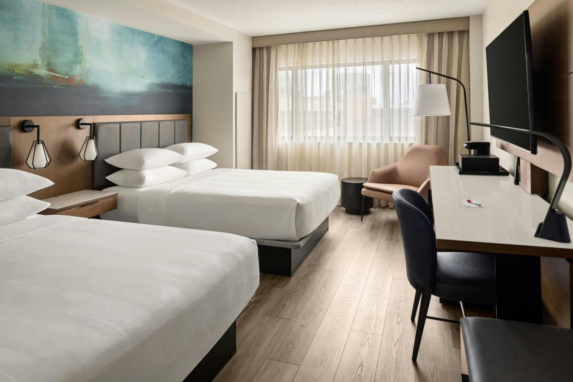 Marriott Waterfront & Convention Center